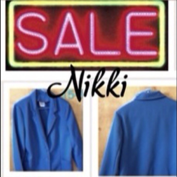 Jackets & Blazers - 💧Reduced💧Blue Blazer 15/16