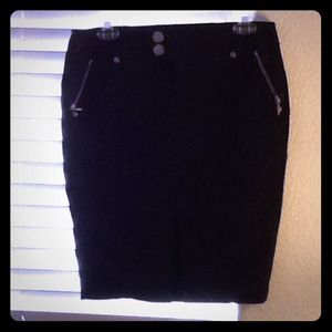 DKNY Black skirt