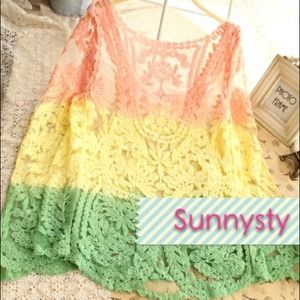 Tops - ⚠sold⚠ Lace hallow floral long sleeves shirt Tops - ⚠sold⚠ Lace hallow floral long sleeves shirt