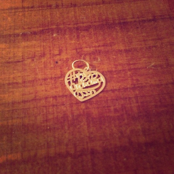 14 k "grandma" heart pendant