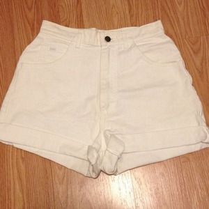 White high waisted shorts