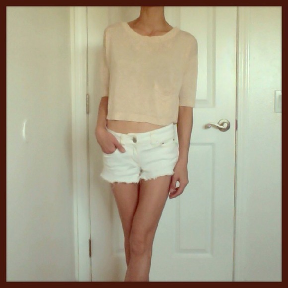 🚫SOLD🚫 Cropped Sweater