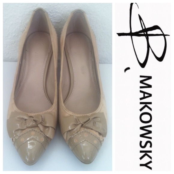 ⚡SALE⚡B. Makowsky Suede & Patent Leather Bow Pumps