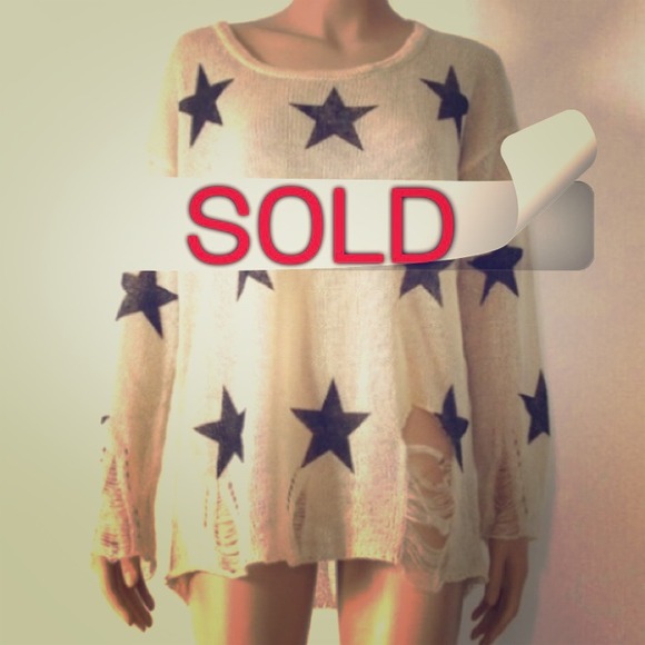 🔴SOLD🔴New Star Sweater - Wild free destroyed