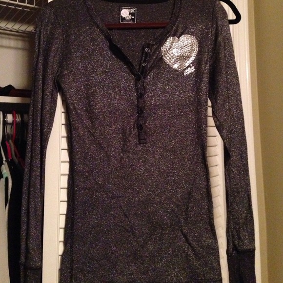 Long sleeve Victoria secret shirt.