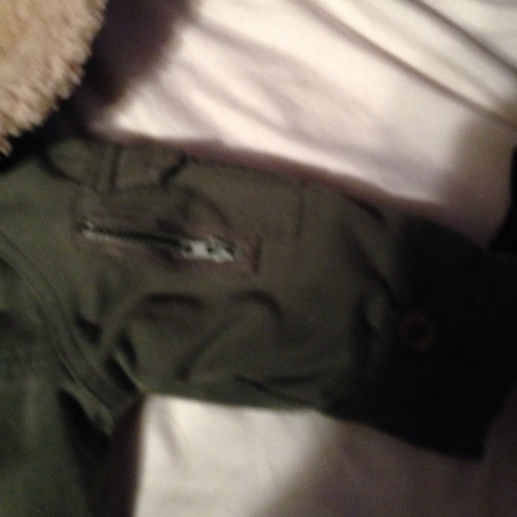 🎉SOLD🎉👌Snoopy Coat Sz 12 Months - Picture 2 of 2