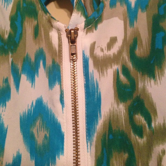 Sold in bundle to kristilbelle ππ - Picture 2 of 4