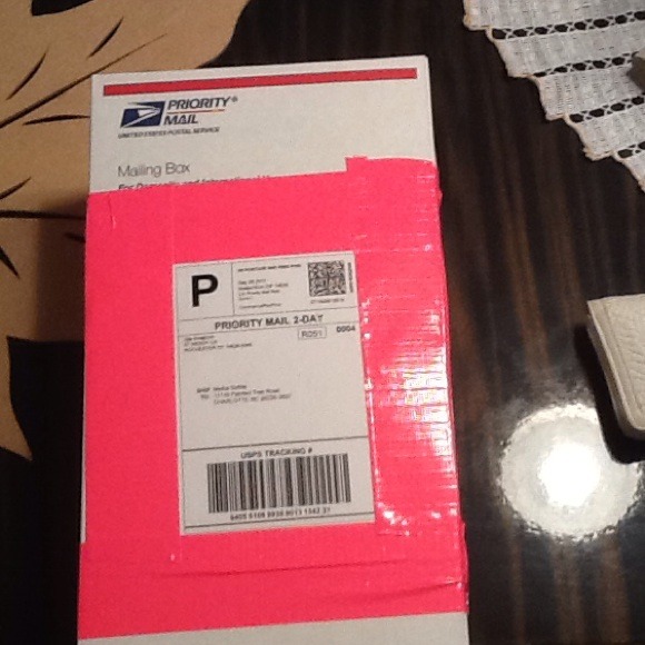 SHIPPING PROOF😄😄😄😄