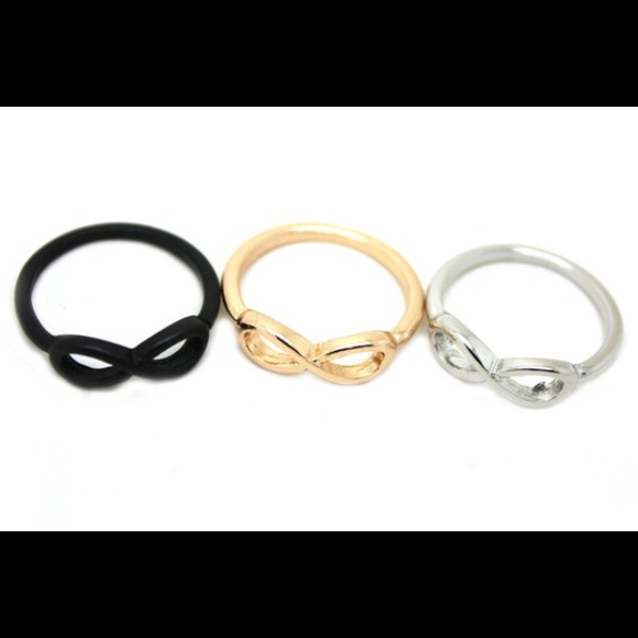 ❌SOLD❌Gold Infinity Midi/Above Knuckle Ring - Picture 2 of 4