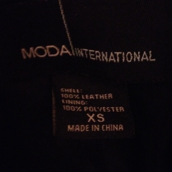 ❌SOLD❌ Bundle - Picture 2 of 3