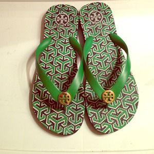 Tory Burch sandals!!