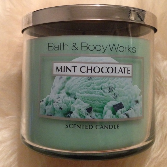 SOLD Mint chocolate very large candle