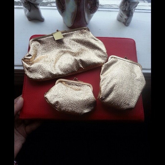 Golden set