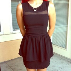 *SOLD* Black Peplum Bodycon H&M Dress Fitted size2