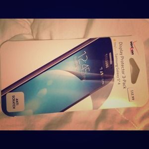 Samsung Galaxy S4 Screen Protectors