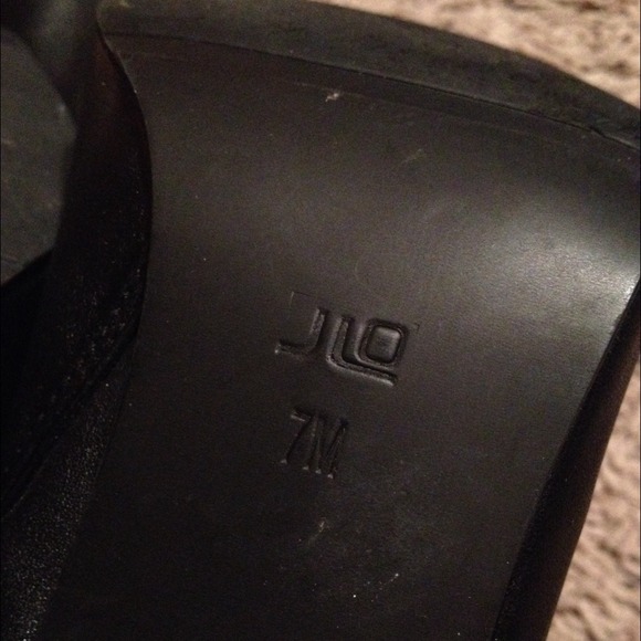 JLO boots 🎉dropped price🎉 - Picture 4 of 4