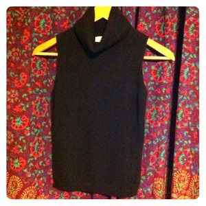 Cashmere Lord and Taylor Sleeveless Cowl Neck Top