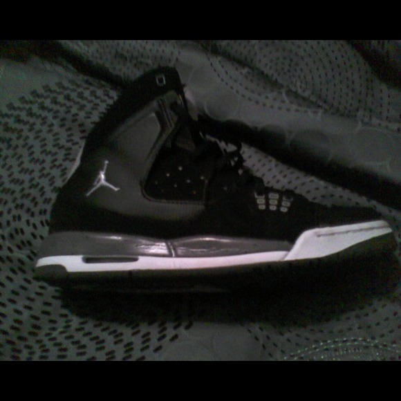 ***Sold***👍🎈🎆👏🎄🎊🎁🎉Jordans - Picture 1 of 4