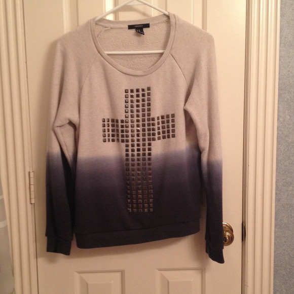 Ombré cross sweater