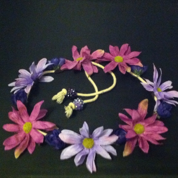 🚫sold 🚫🚫🚫🌸Purple flower halo💜