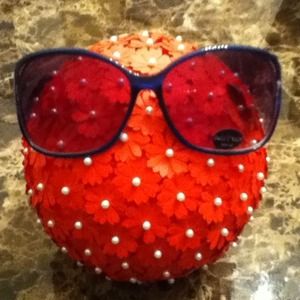 Hipster blue frame sunglasses