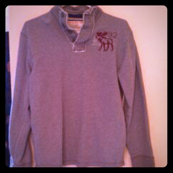 ❌SOLD❌ Abercrombie & Fitch Collar Sweater