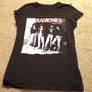 🌟TRADED🌟 Ramones Tee