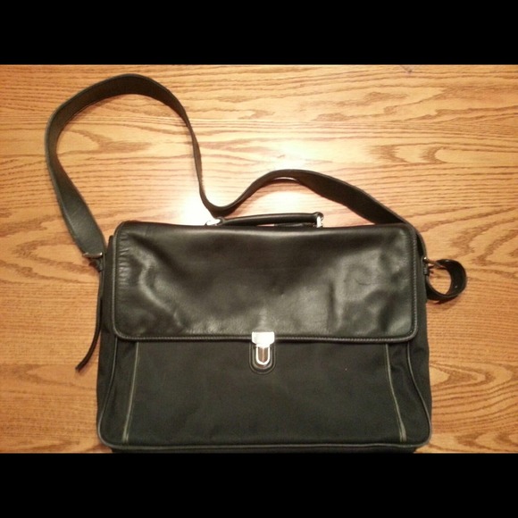 Black, cross body, NWOT Coach Handbag