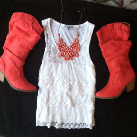 XS white lace top