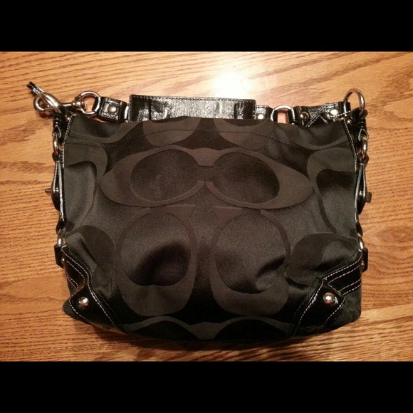 Black classic NWOT Coach Handbag