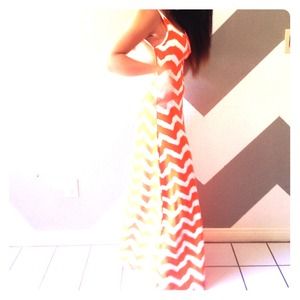 Bundled!!!! 2 orange maxi's