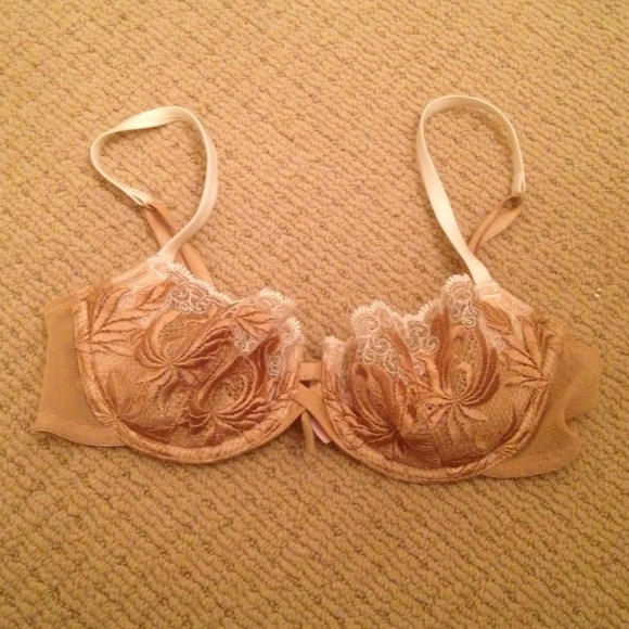 SOLD on eBay! Victoria's Secret Lace Bra