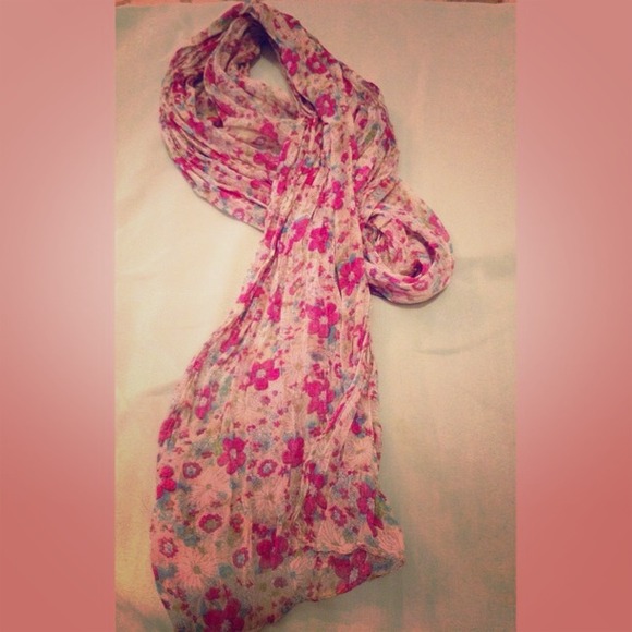 Scarf