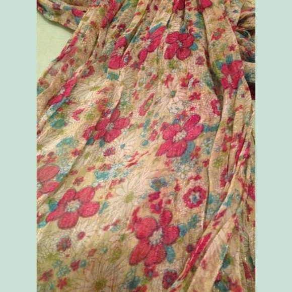 Scarf - Picture 2 of 3