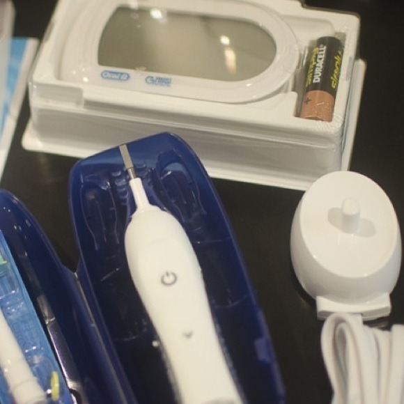 Oral B Toothbrush