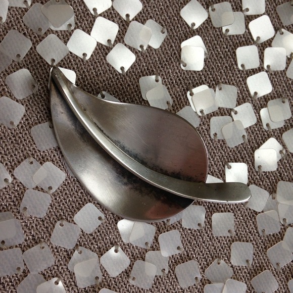 Falling Leaf 3 Dimensional sterling silver pin