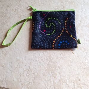 A change holder / wallet