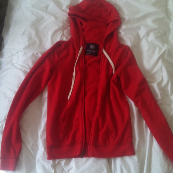 Red American Eagle zip up sweater
