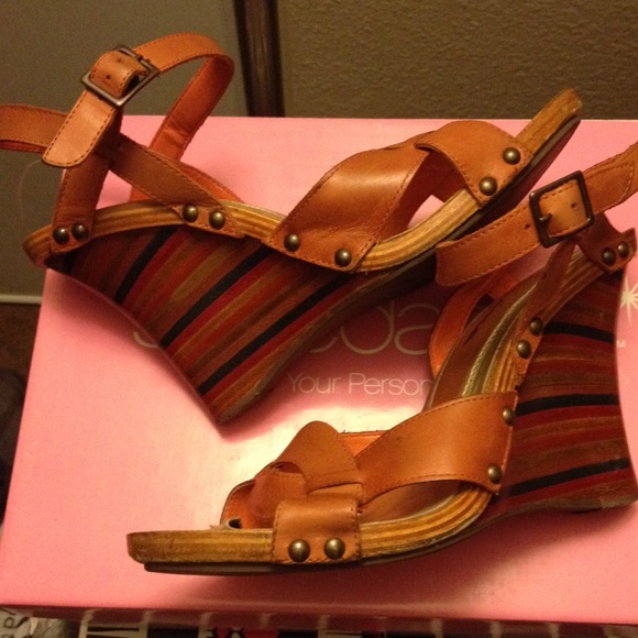 Orange leather wedge SOLD!! - Picture 3 of 4