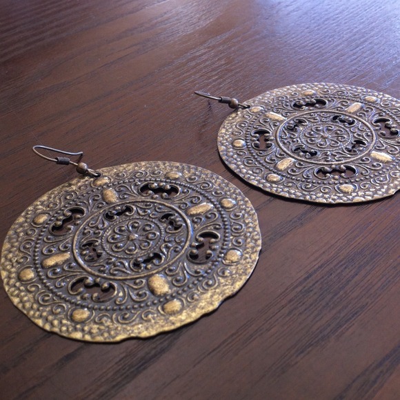 Want to stand out! - Picture 2 of 3