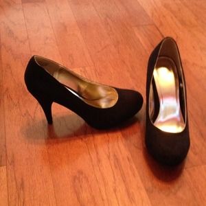 Very cute and classy high heels