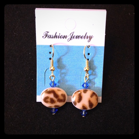 Buy 2 Get 3 FREE! Swarovski Crystal earrings