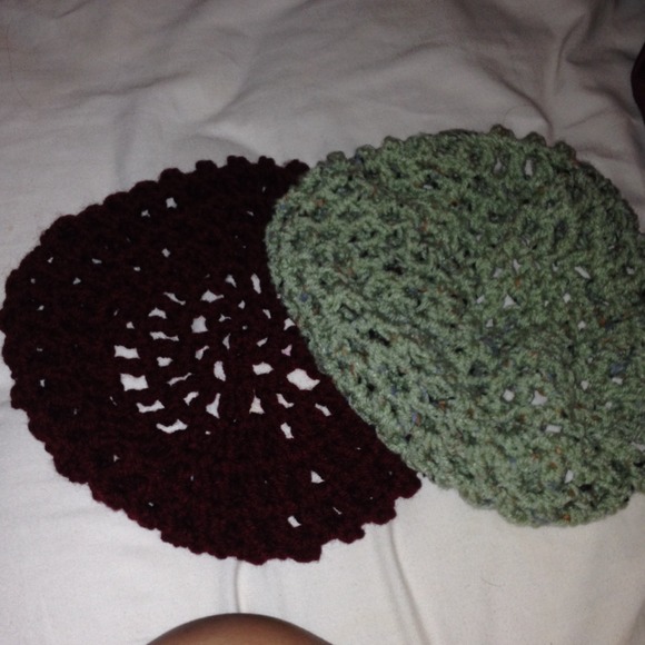 💢SOLD💢 Crochet beanies