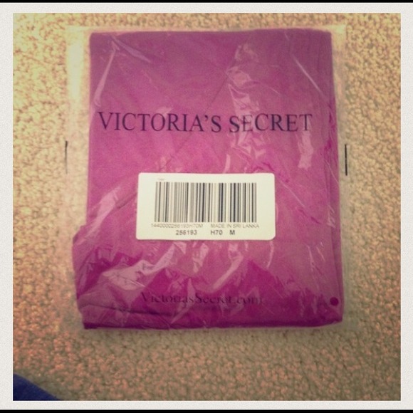 SOLD ๐๐๐๐๐ - Picture 3 of 3