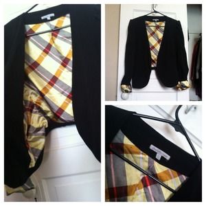 Black CharlotteRusse crop Top blazer