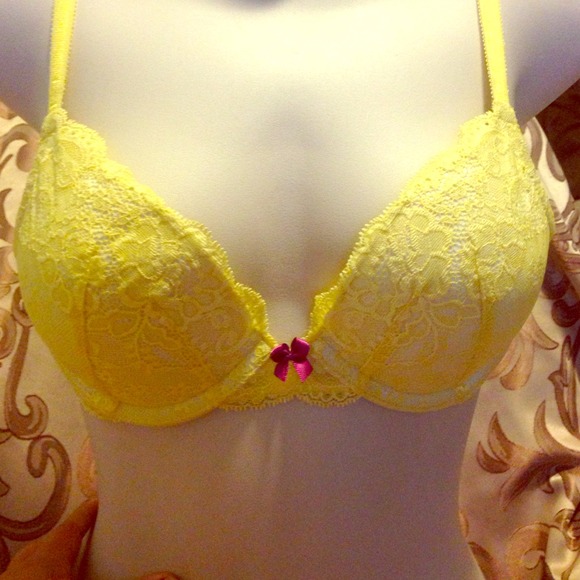 Victoria's Secret push-up bra