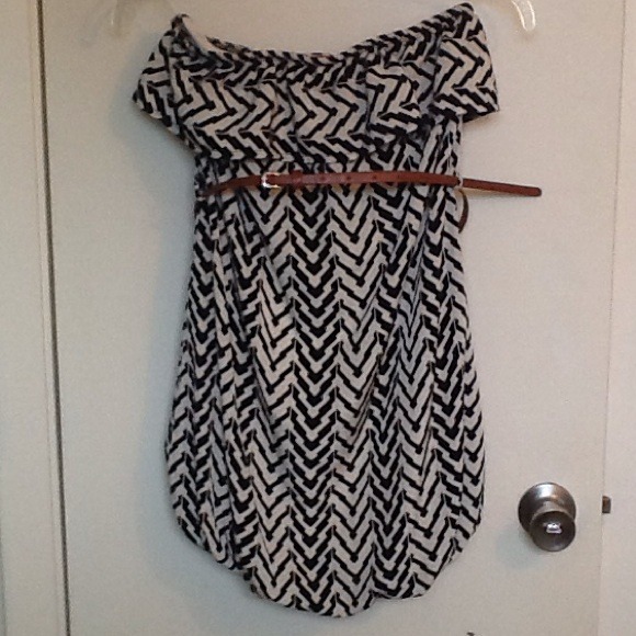 STRAPLESS DRESS BY SHASA!!!