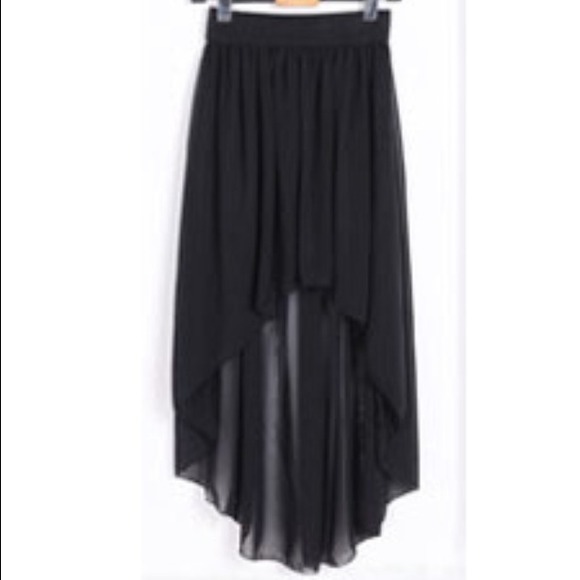 Black fountain hi low skirt