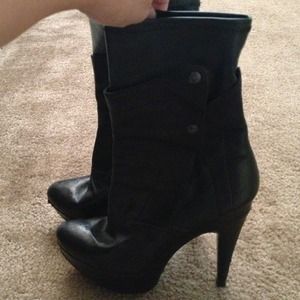 Vera Wang lavender booties