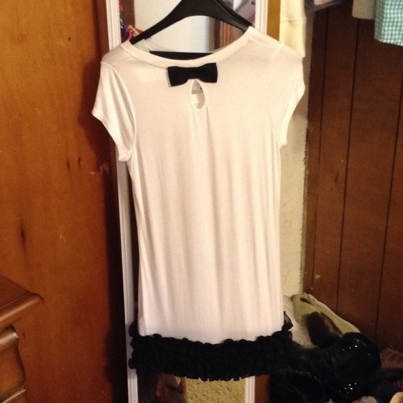 Dress/top - Picture 2 of 2